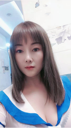 年轻骚小妹